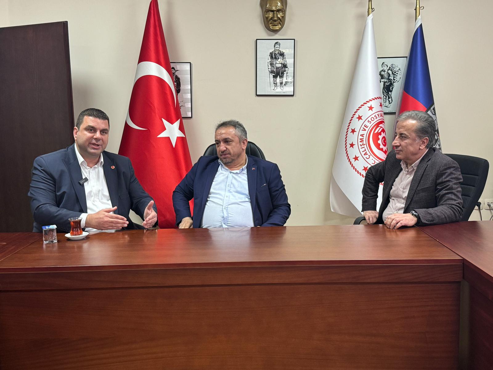 ZONGULDAK BELEDİYESİ TEMEL HİZMETLERİ BİLE SUNAMIYOR