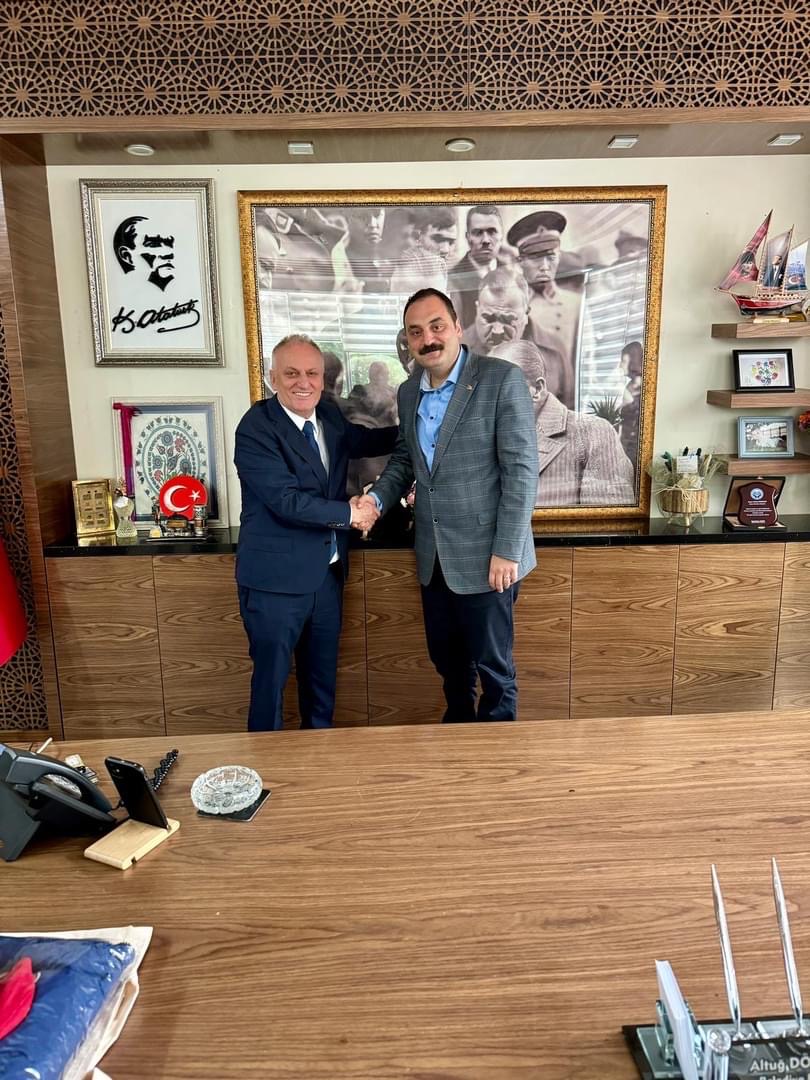 DİSK’ten Dökmeci’ye ziyaret