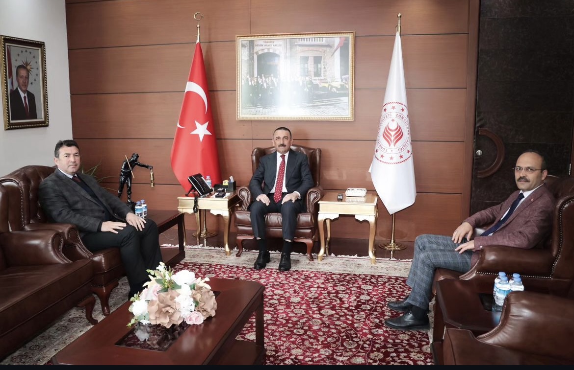 ULUPINAR’DAN VALİ’YE ZİYARET