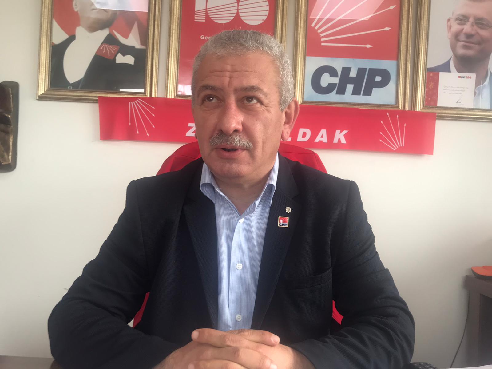 BİZİM ALNIMIZ AÇIK; BAŞIMIZ DİK!