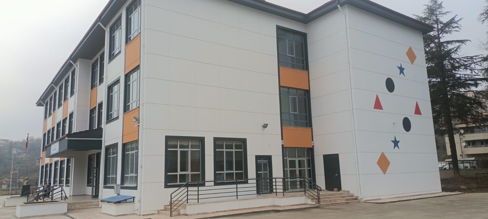 EĞİTİM-ÖĞRETİMDE 2 DÖNEM BAŞLADI