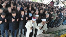 Metin Demir’in anneannesi son yolculuğuna uğurlandı